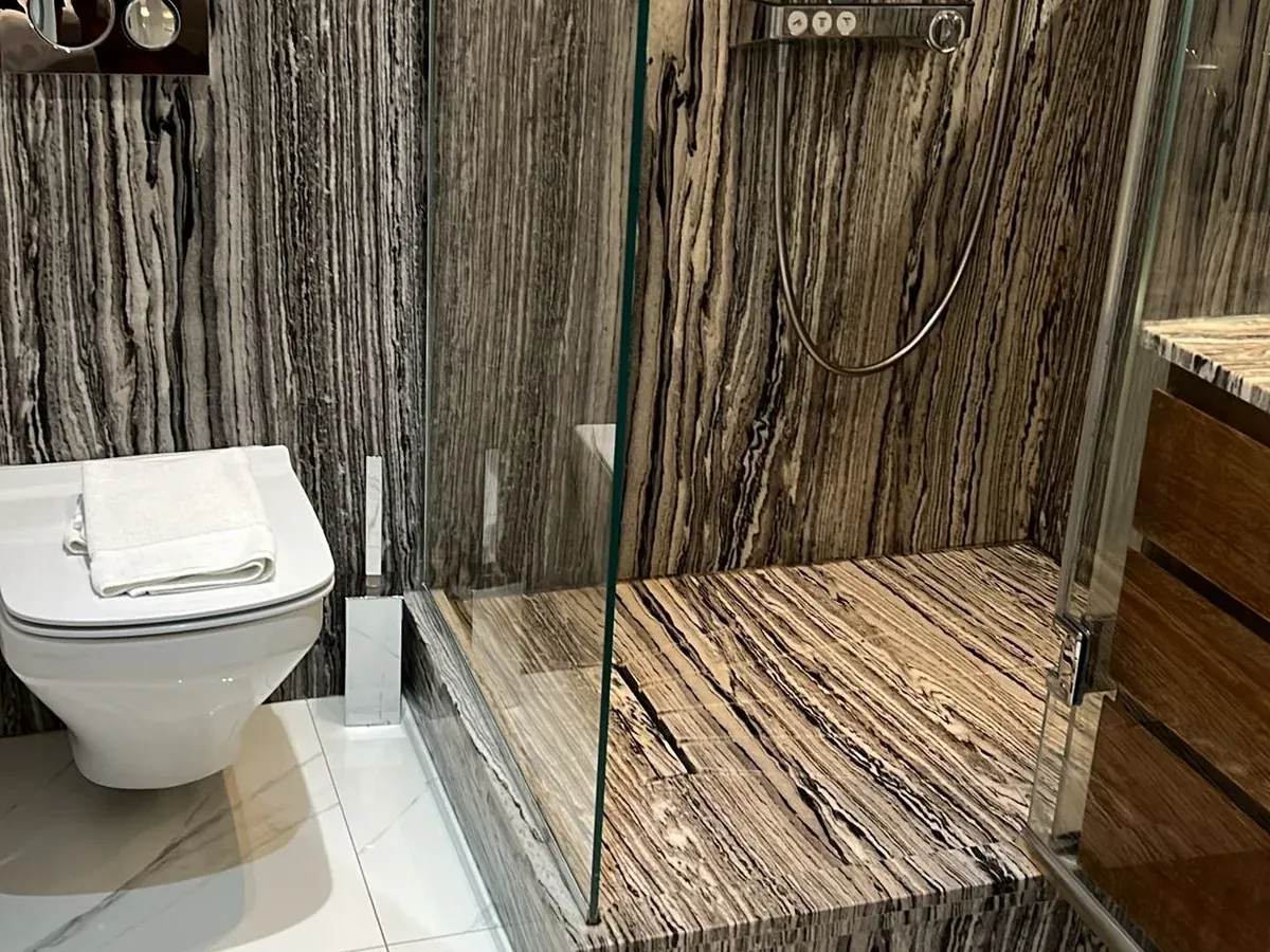 Deep cleaned bathroom with polished tiles